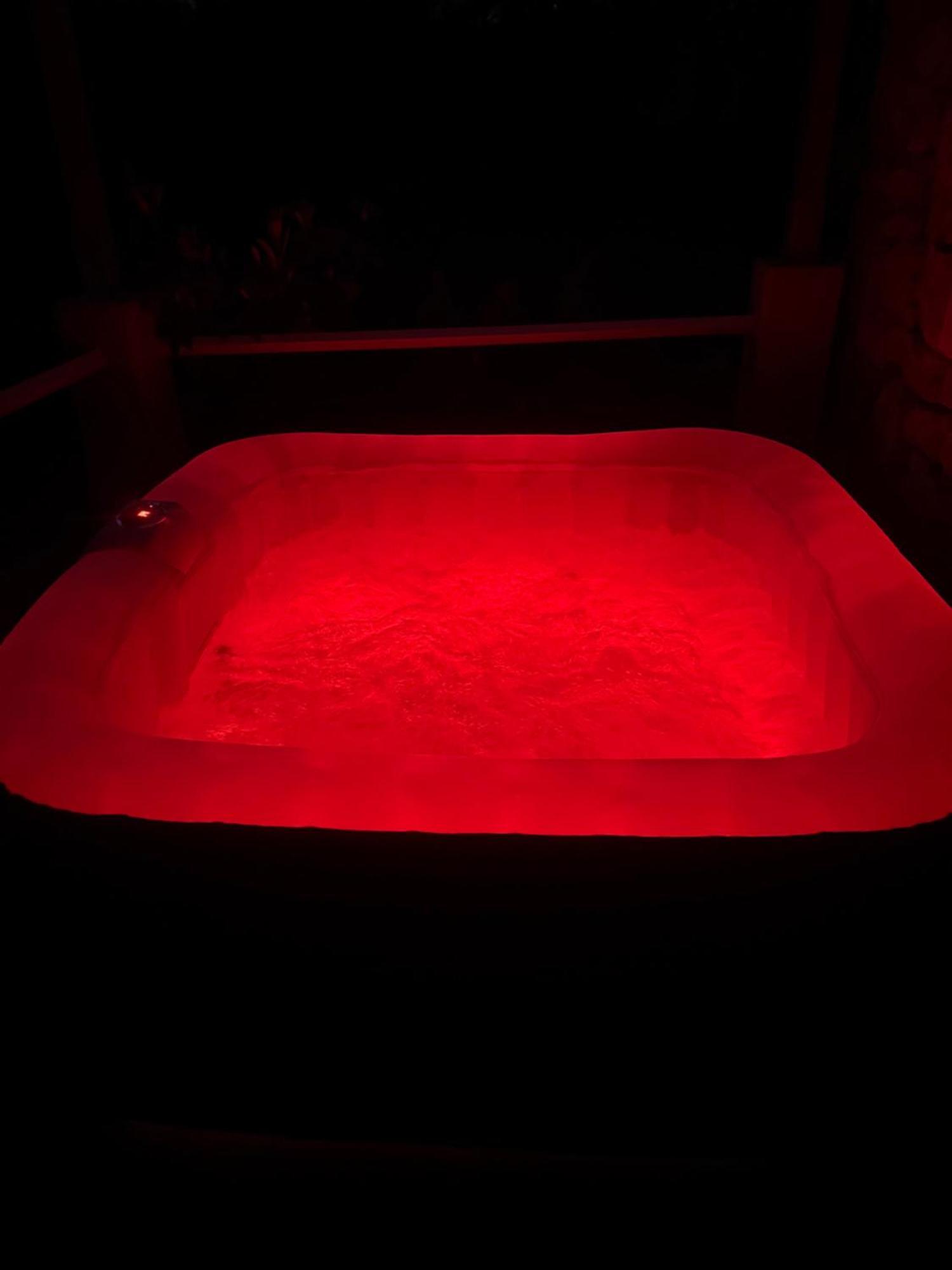 Votre Cocon En Pierre Et Son Spa En Option Gite Le Repos Des Chenes Régusse المظهر الخارجي الصورة
